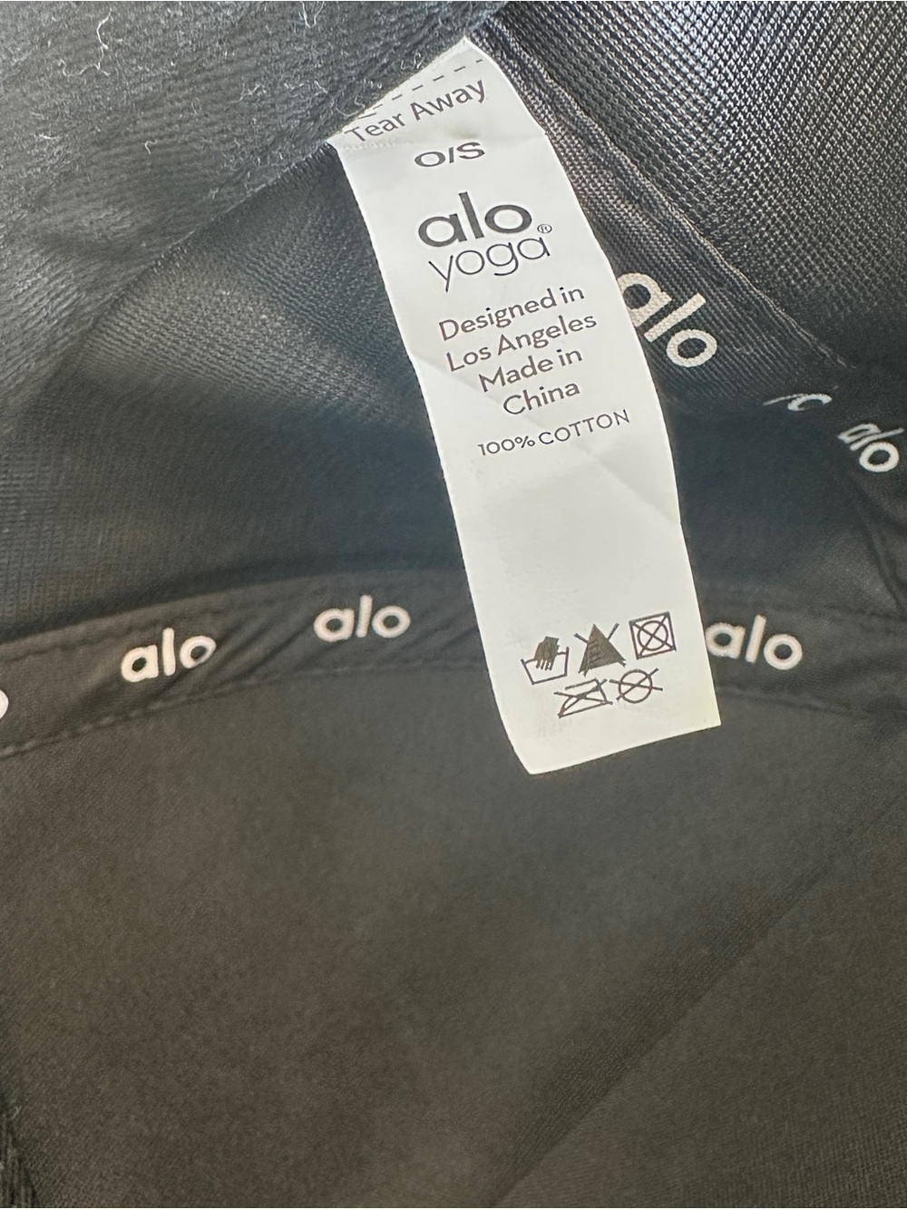 ALO Yoga Black Cotton Baseball Cap with Subtle Logo Trim - Picture 4 of 6